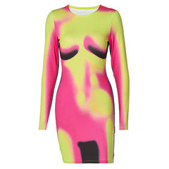 Langärmliges Thermo-Minikleid mit Rundhalsausschnitt und Bodyprint