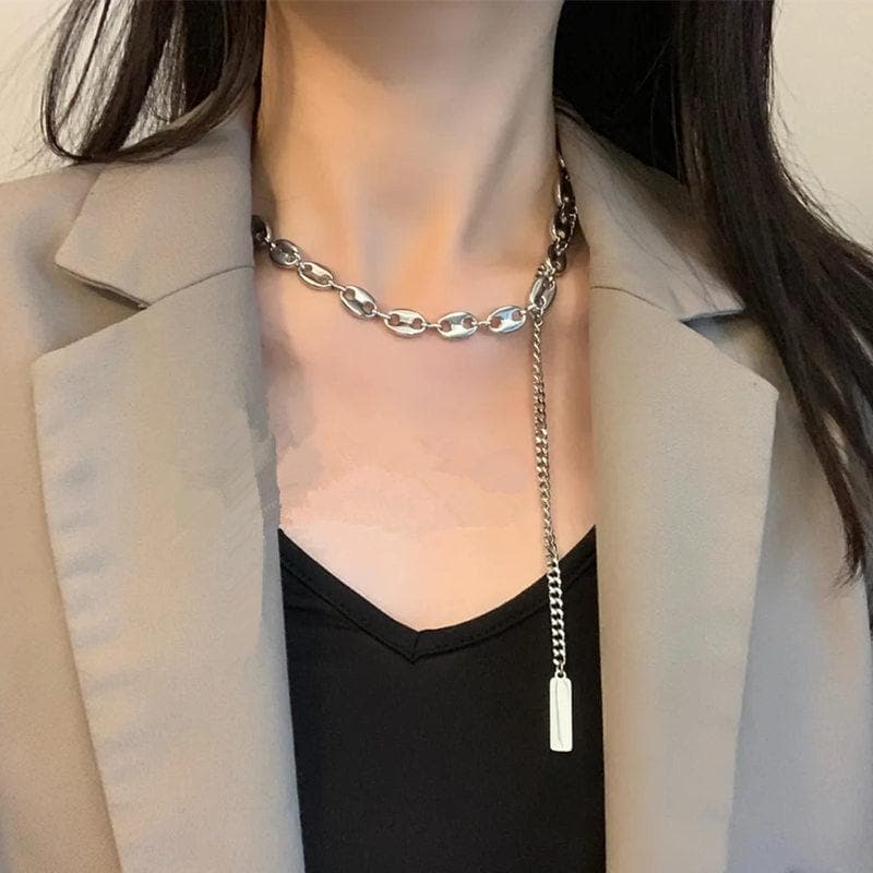 Layered irregular choker necklace