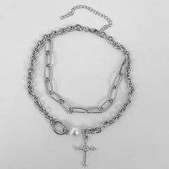 Mehrreihige Choker-Halskette mit Kreuz und Kunstperlen 