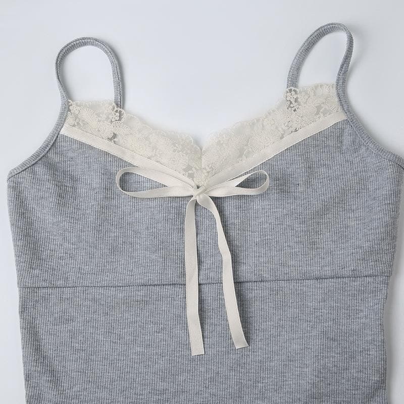 Lace hem contrast v neck bowknot cami top