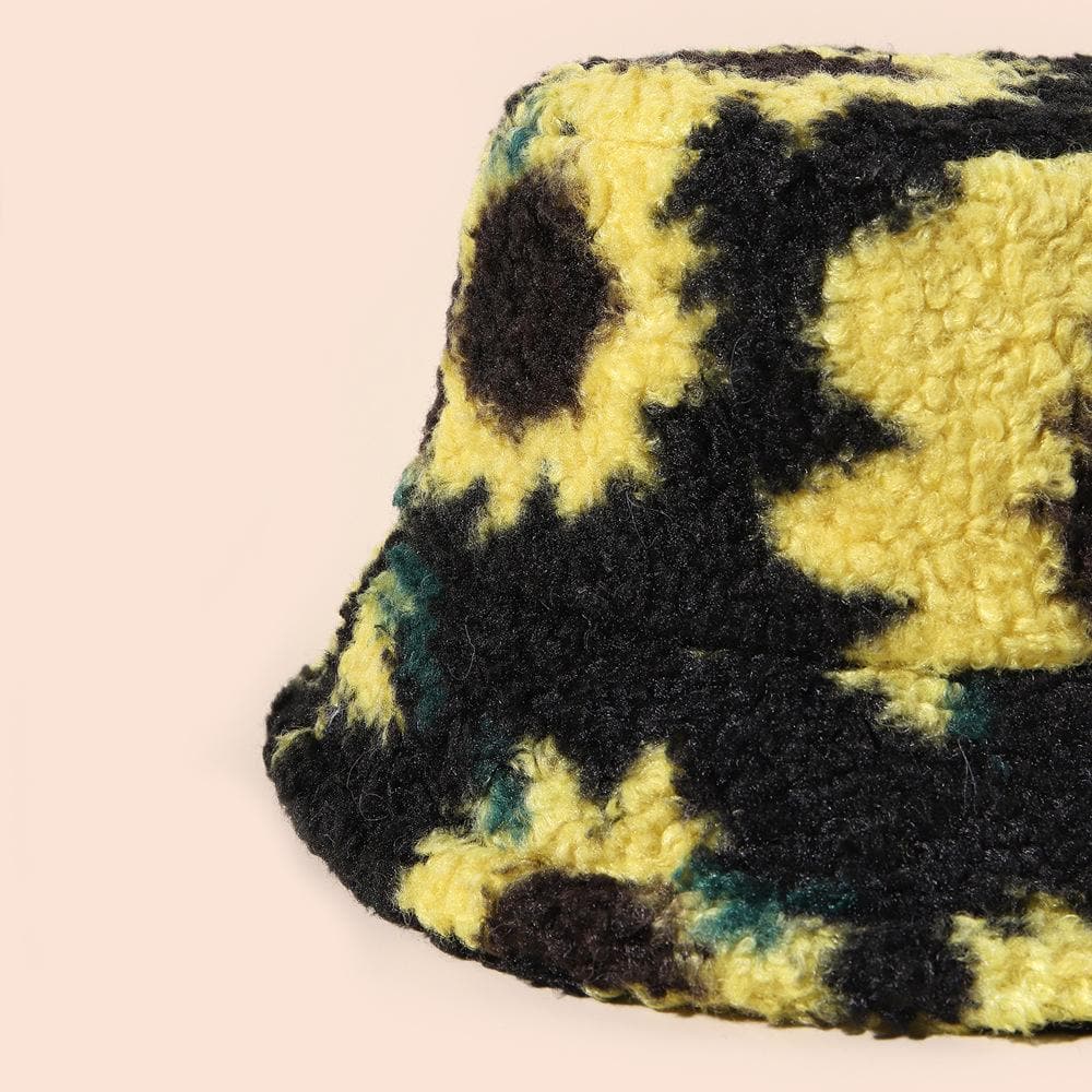 Contrast fluffy flower pattern fisherman bucket hat