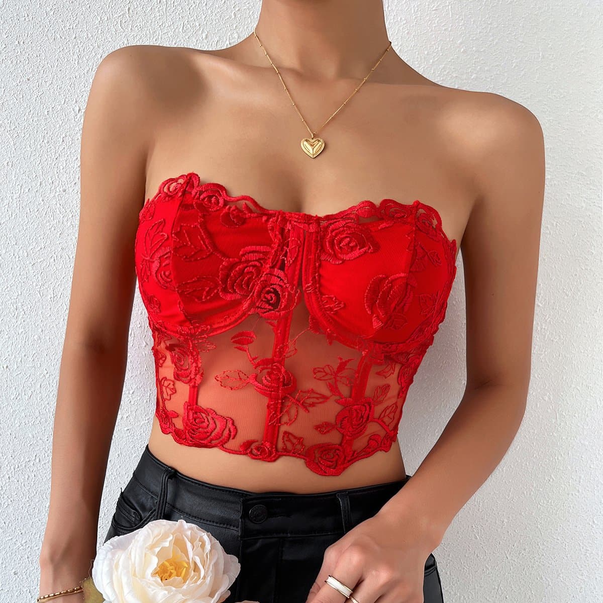 Top tipo bustier con botones sólidos de malla rosa 